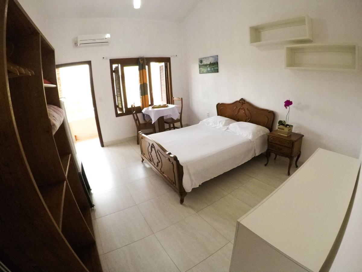 Residencial De Cesaro Hotel Garopaba Eksteriør billede