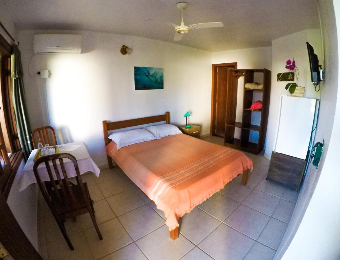 Residencial De Cesaro Hotel Garopaba Eksteriør billede