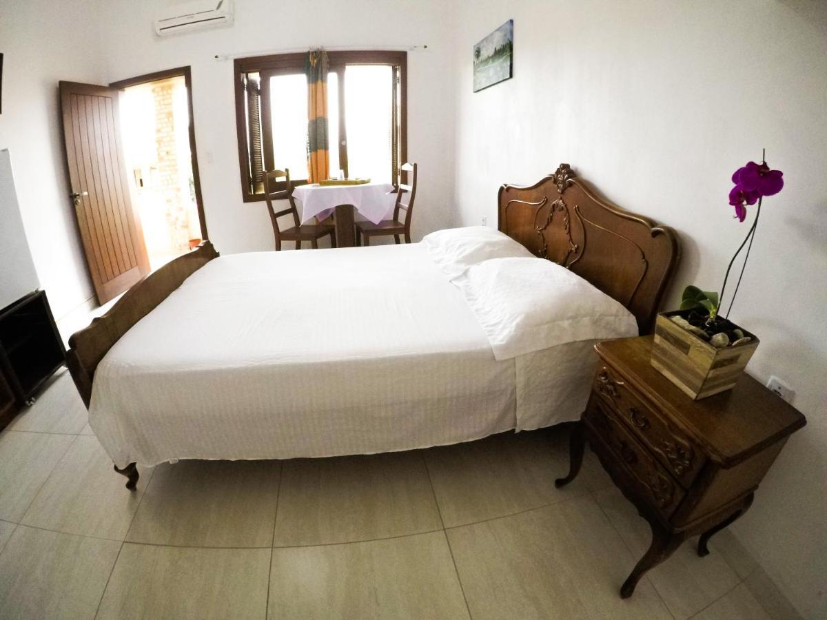 Residencial De Cesaro Hotel Garopaba Eksteriør billede